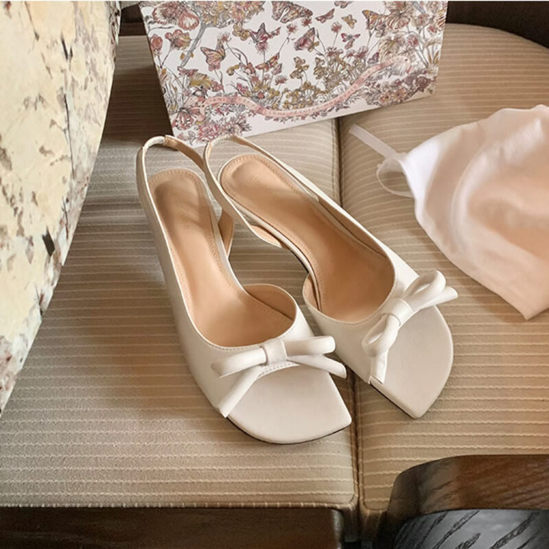 Zarif fiyonklu saten alçak top - Slip Dress Satin incelemesi ve fiyatı