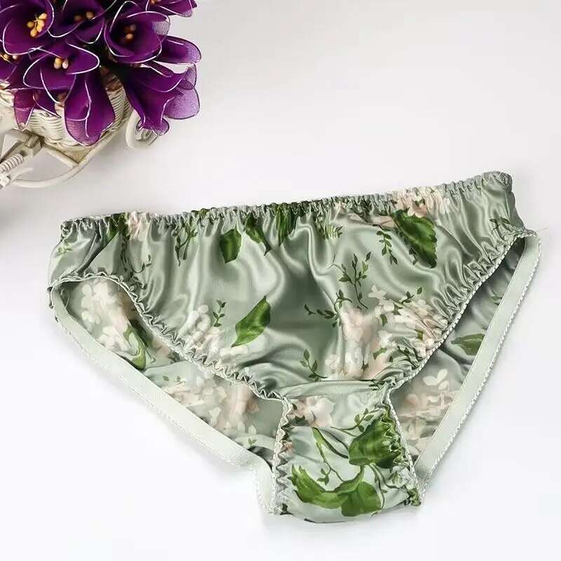 Yazlık Çiçek Desenli Buz İpeği - Boyshort Underwear incelemesi ve fiyatı
